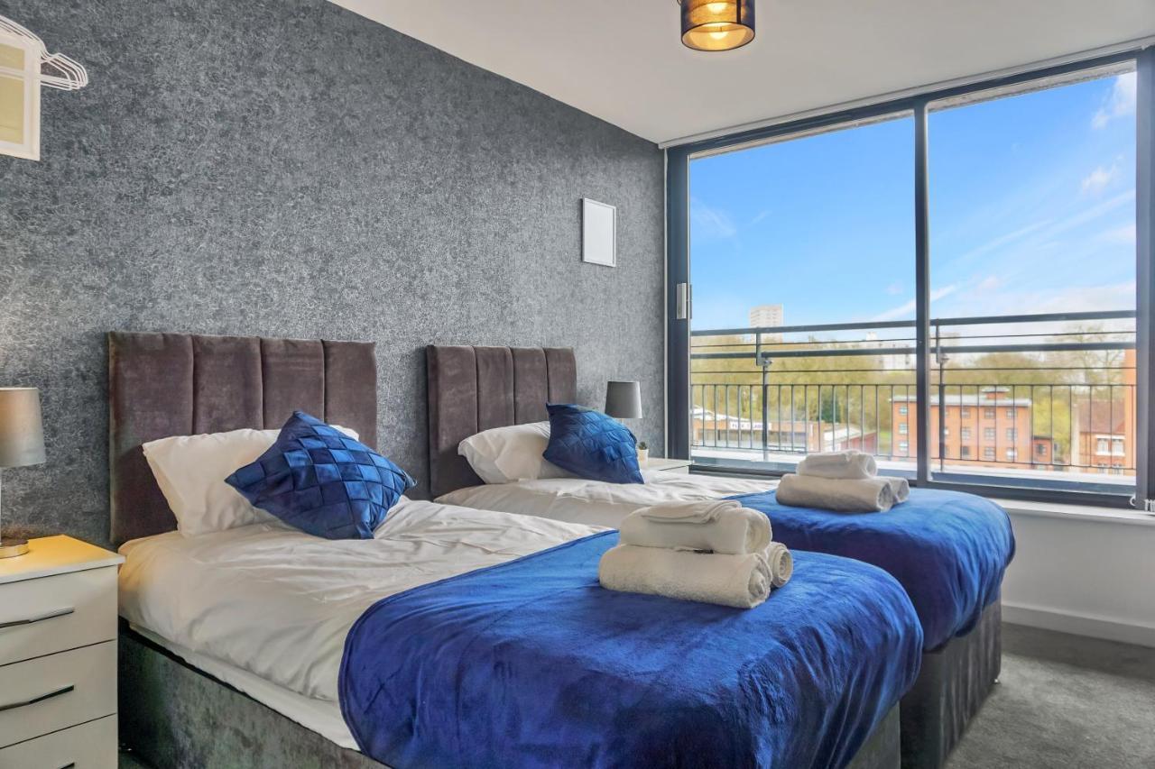 Penthouse - Amazing City Skyline Views - Free Parking - Balcony - Utilita Arena - New St Station - Bullring Shopping Birmingham Zewnętrze zdjęcie
